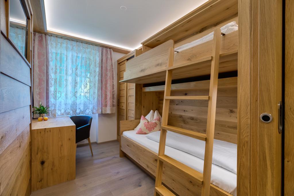 Hotel Fischerwirt Natur Waldspa Faistenau Extérieur photo